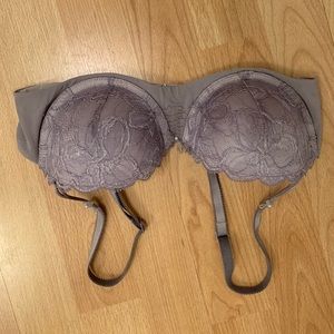 Victoria’s Secret bra lovely lilac color 32B